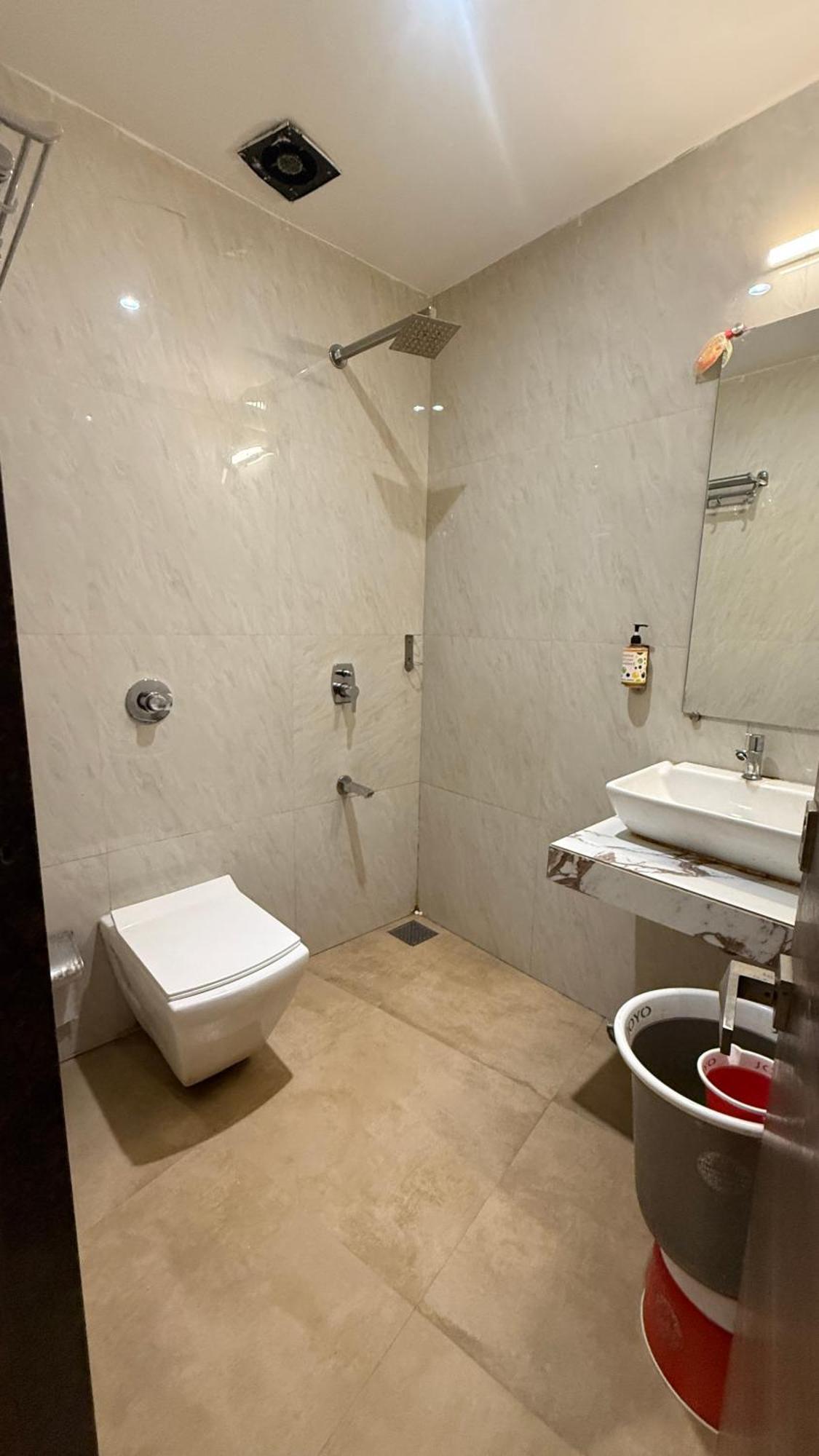 M E R I T O N Hotel T-2 Mumbai Dış mekan fotoğraf