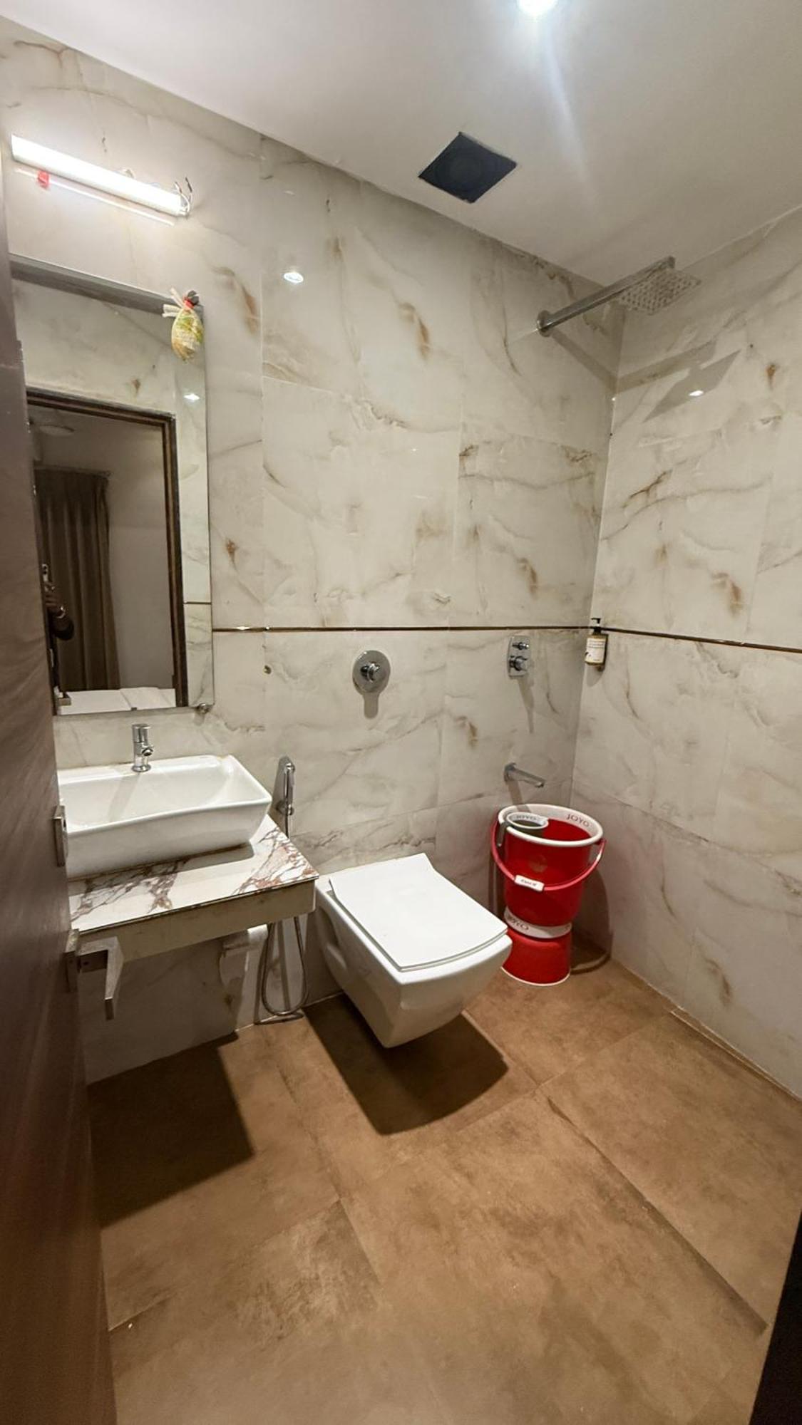 M E R I T O N Hotel T-2 Mumbai Dış mekan fotoğraf